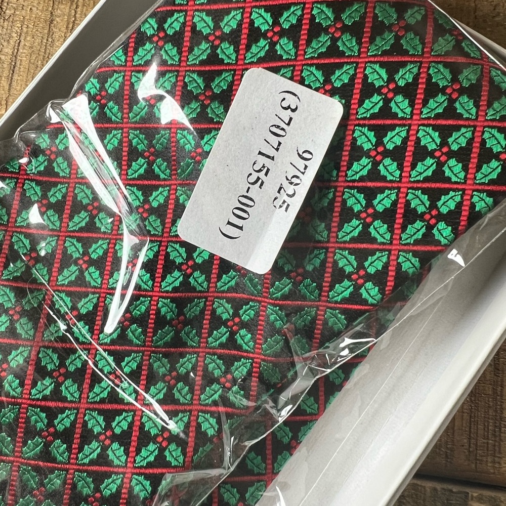 Hallmark Tradition Necktie